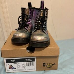 Toddler girl’s Dr. Martens boots